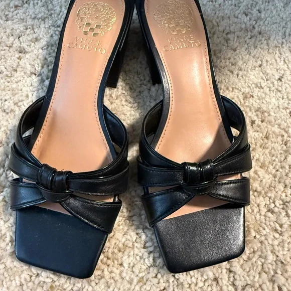 Vince Camuto Black Leather Women's Sandals - Picture 2 of 4
